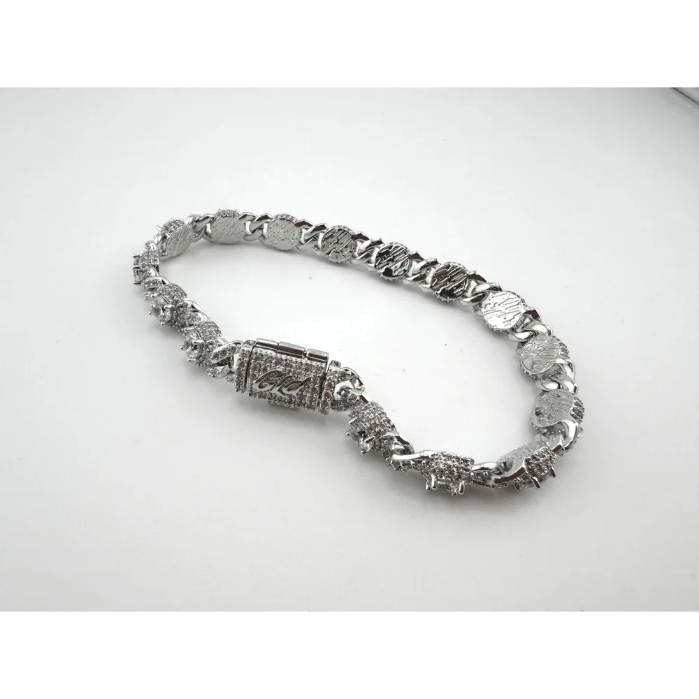 GLD Shop Iced Diamond Station Cuban Bracelet 9 Inch White Gold Plated